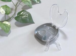 インビザライン矯正で使用するもの